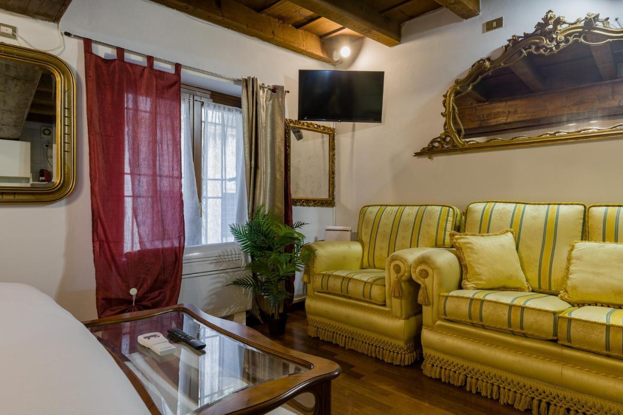 Leoncin D'Oro Apartment Verona Exterior photo