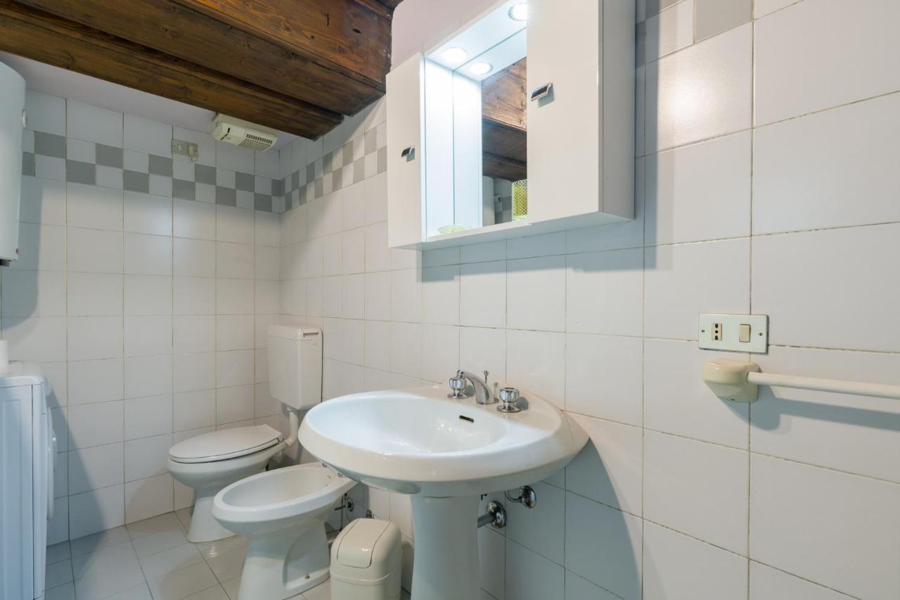 Leoncin D'Oro Apartment Verona Exterior photo