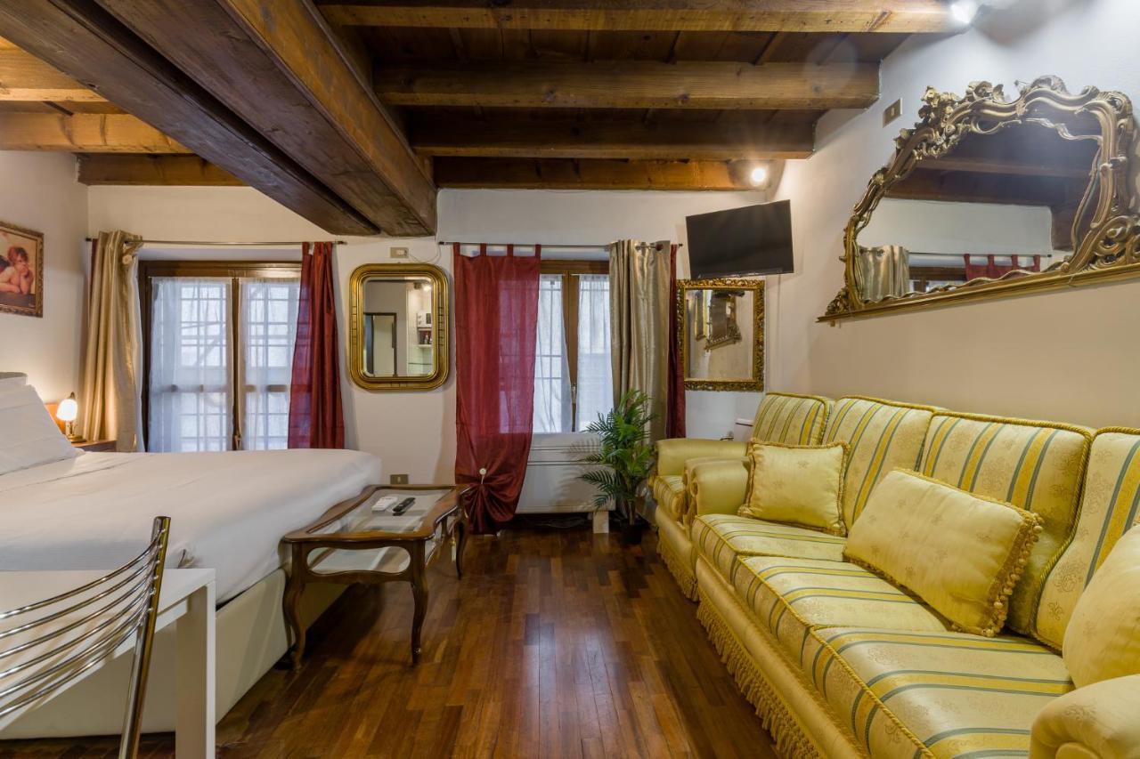 Leoncin D'Oro Apartment Verona Exterior photo